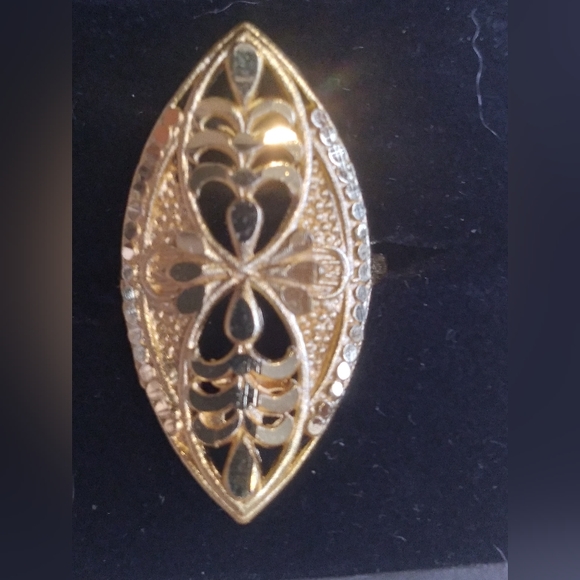 💎 #5  AMAZING DUBAI Gold Adjustable Size Shield Ring 😯 - Picture 2 of 9